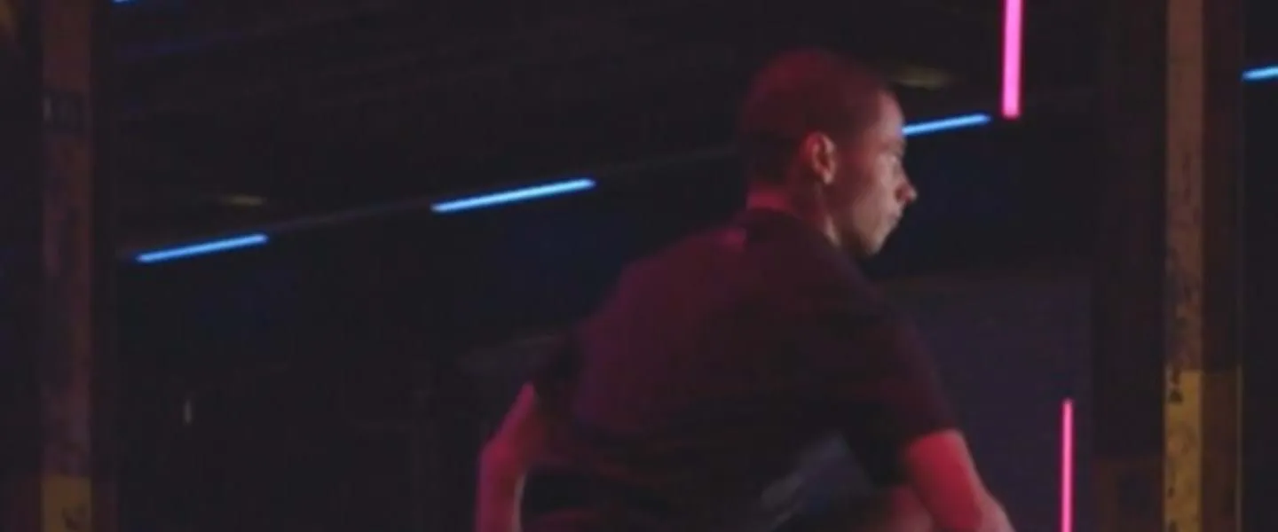 HIIT BEYOND | GRIT Challenge 1: Split Lunge Bench Tuck